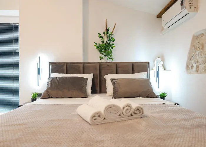 Sanchi-Bossa Residence By Adex Travel Zadar