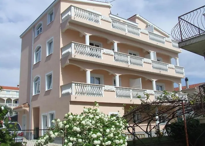 Rooms & Apartments Ana 2 Zadar