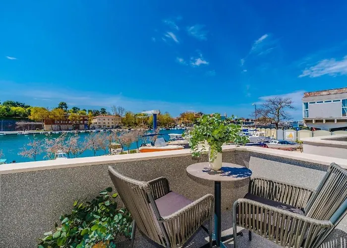 Villa Ghisi Apartments Zadar