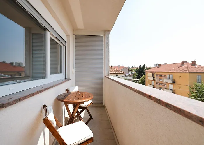 Apartment Anita Zadar