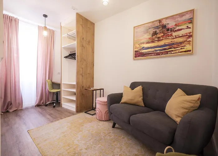 Charming Studio Apt In City Center Zadar