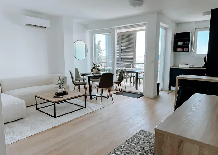 3 Bedroom Apartment La Casa Marcina Zadar