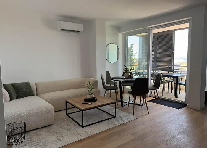 3 Bedroom Apartment La Casa Marcina Zadar