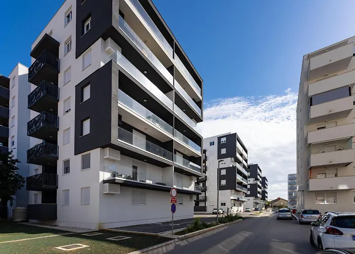 Luxury Apartment Niko - Garage Space And Panoramic View Zadar