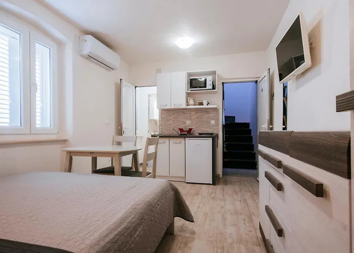 Ferienwohnung Ema House Zadar
