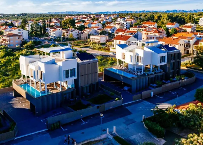 Dedaj Resort - Villa Almaro With Heated Pool Zadar
