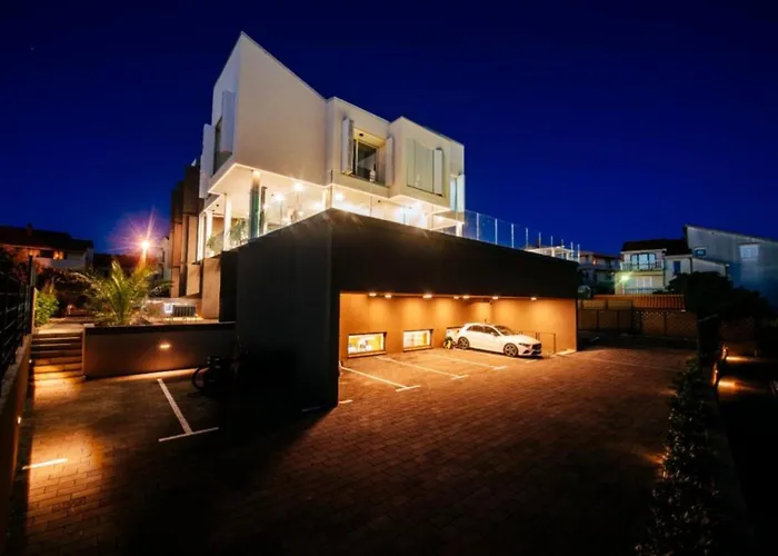 Dedaj Resort - Villa Almaro With Heated Pool Zadar