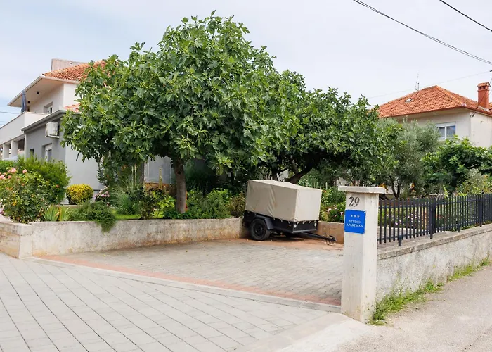 Studio Apartman Summer Flower Zadar