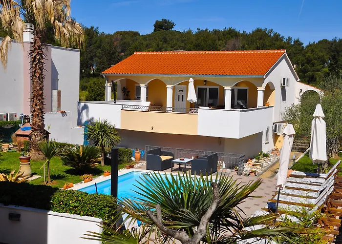 Villa Vanilla With Heated Pool Zadar
