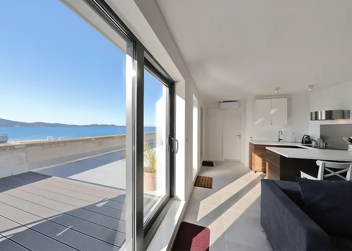 Stunning Sea View Apartment Zadar