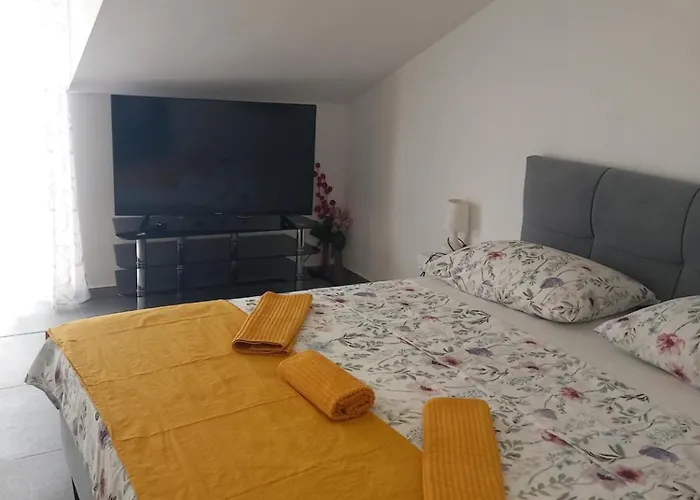 Ferienwohnung Dani Zadar