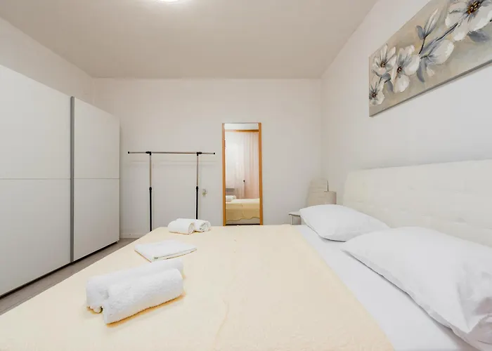 Apartment Anna Zadar