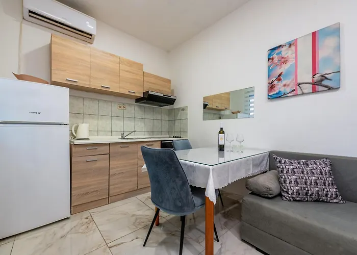 Apartment Anna Zadar