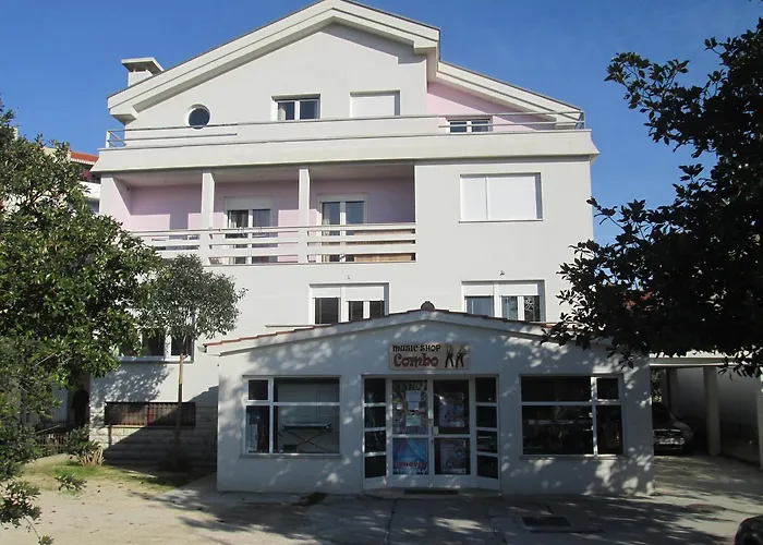 Apartments Nina Zadar