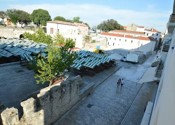 Apartments Silvia Zadar